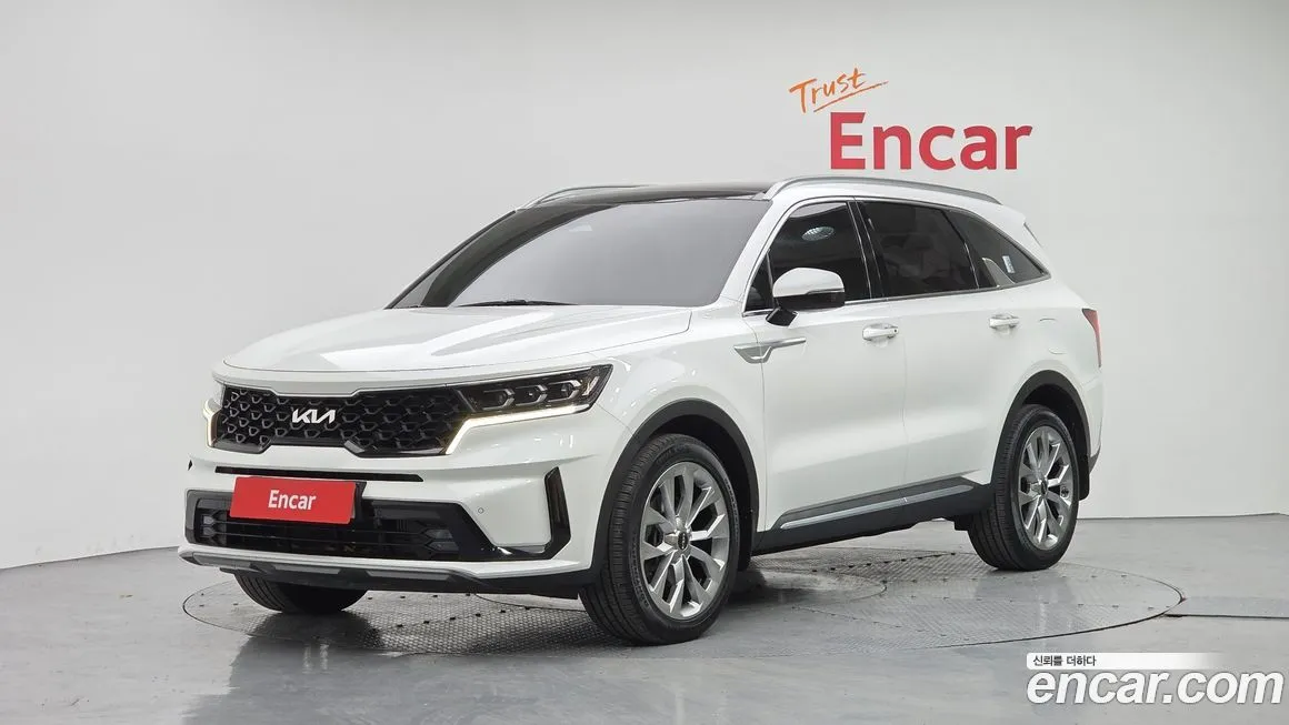 Kia Sorento — фото 1