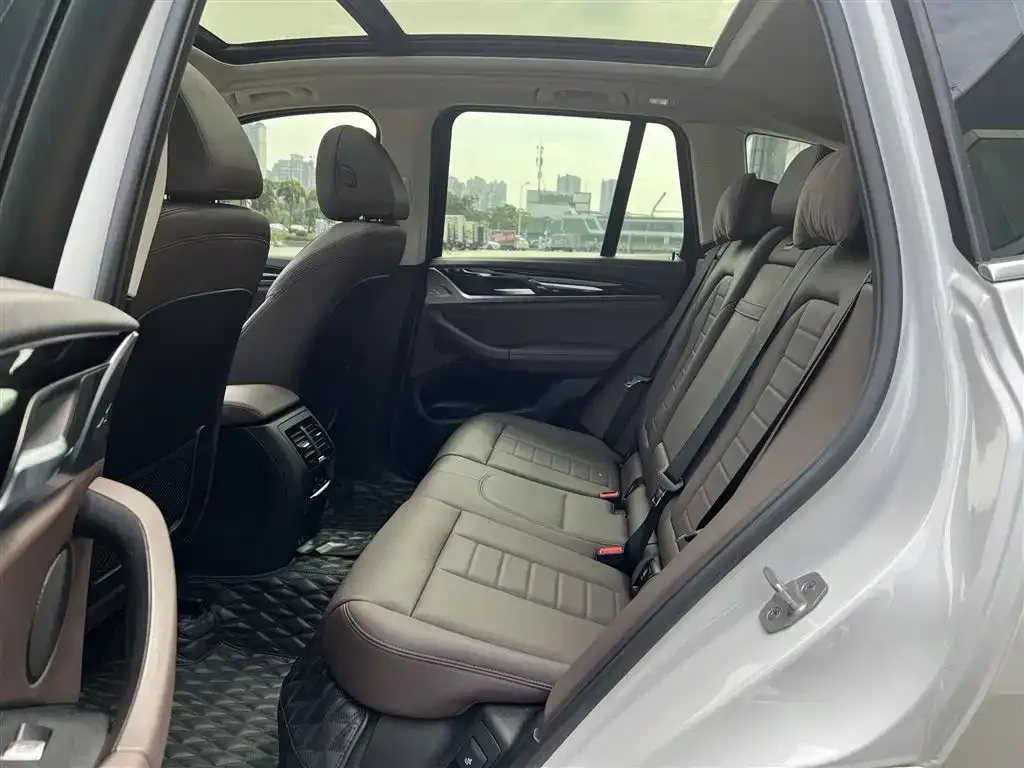 BMW X3 2021 из CN, фото 9