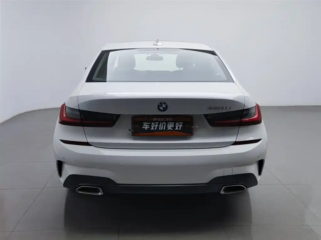 BMW 3 Series 2022 из CN, фото 4