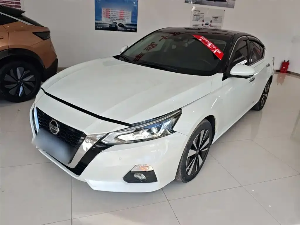 Nissan Teana 2022 из CN, фото 2
