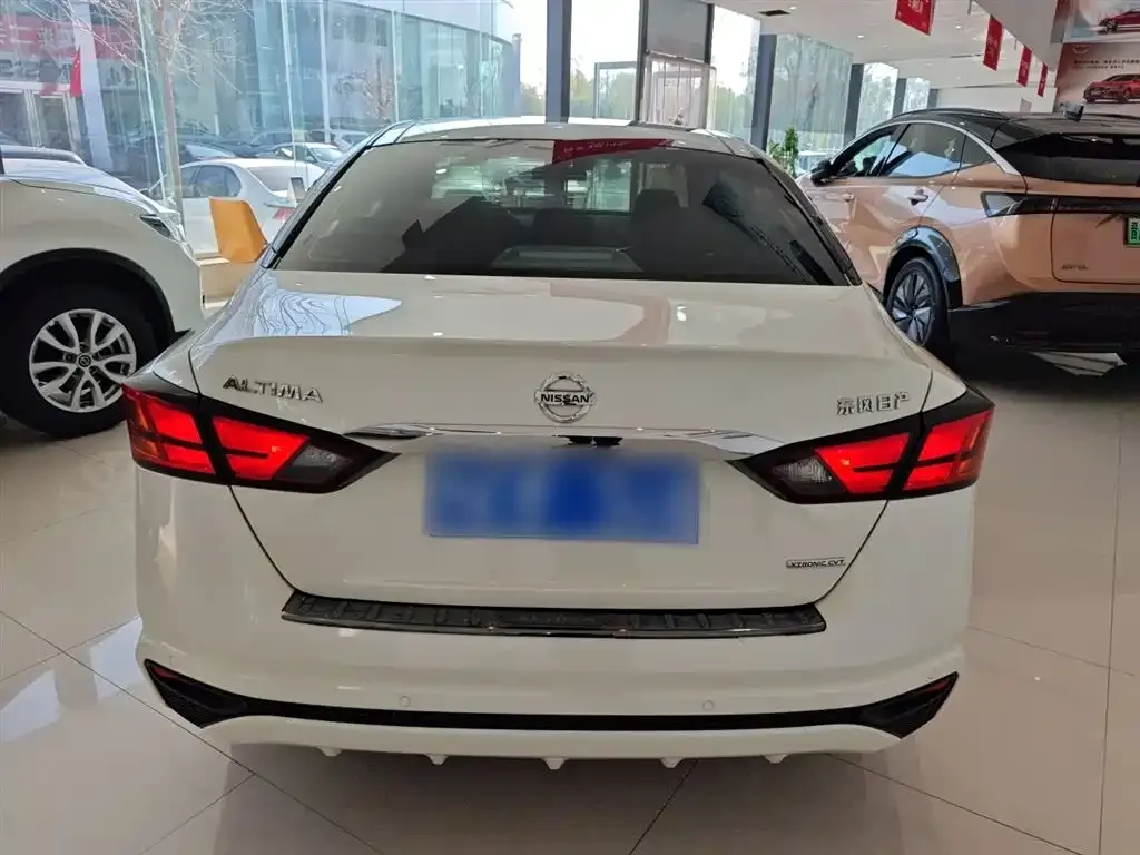 Nissan Teana 2022 из CN, фото 6