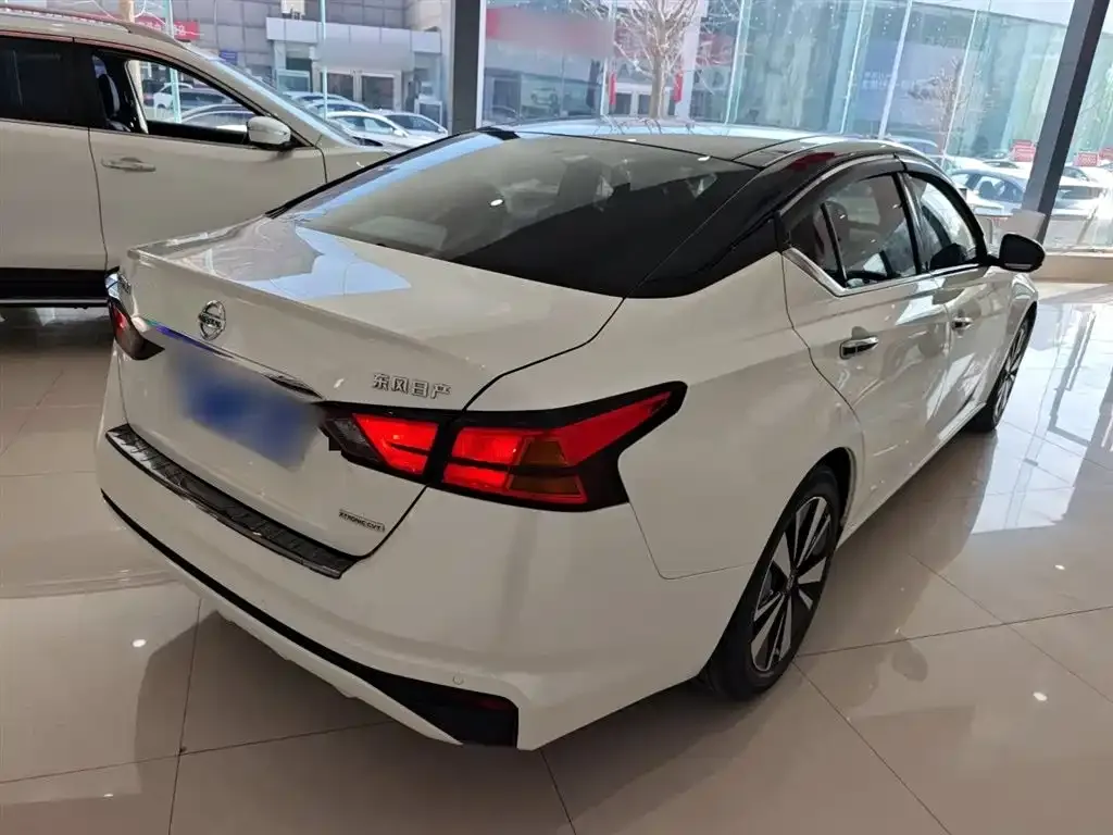 Nissan Teana 2022 из CN, фото 7
