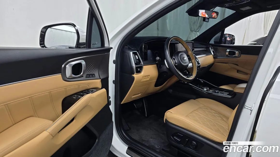 Kia Sorento — фото 10