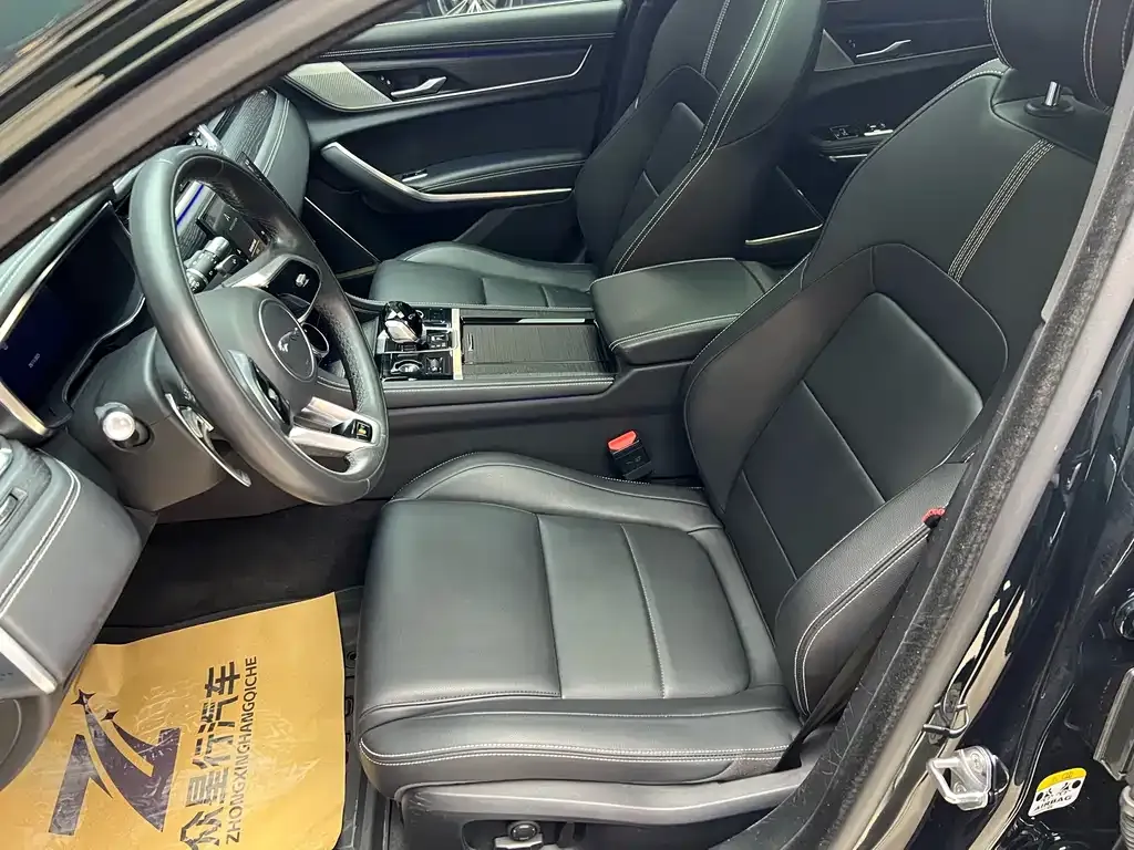 Jaguar XFL 2022 из CN, фото 7