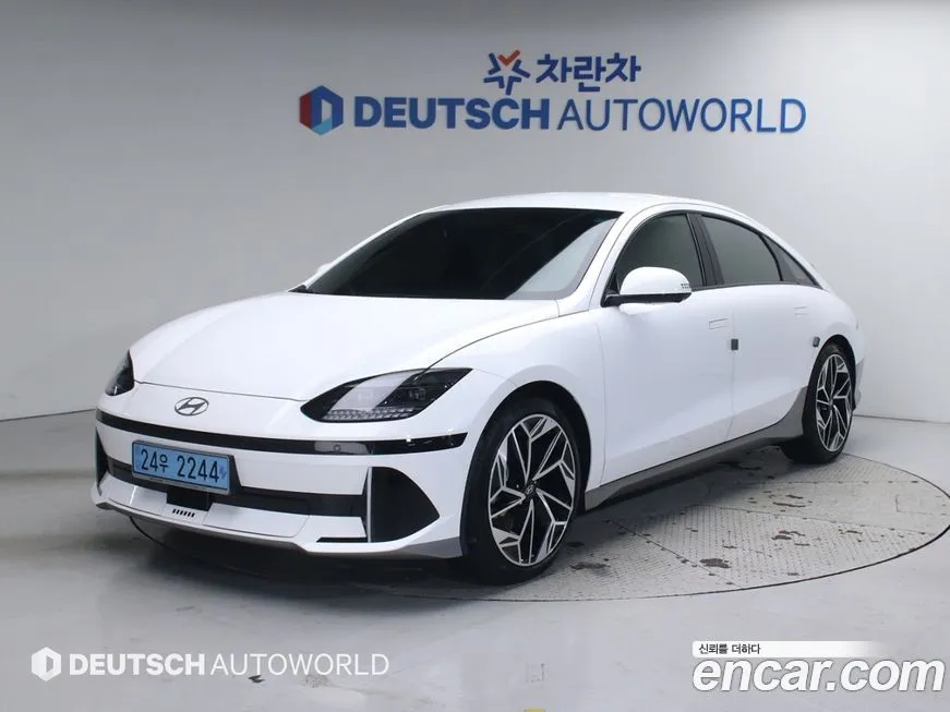 Hyundai Ioniq6 — фото 1