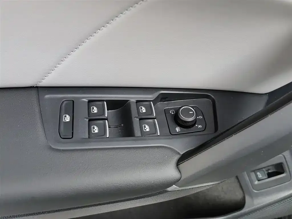 Volkswagen Tayron 2024 из CN, фото 9