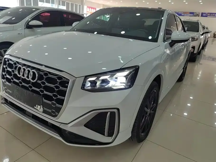 Audi Q2L 2022 из CN, фото 1