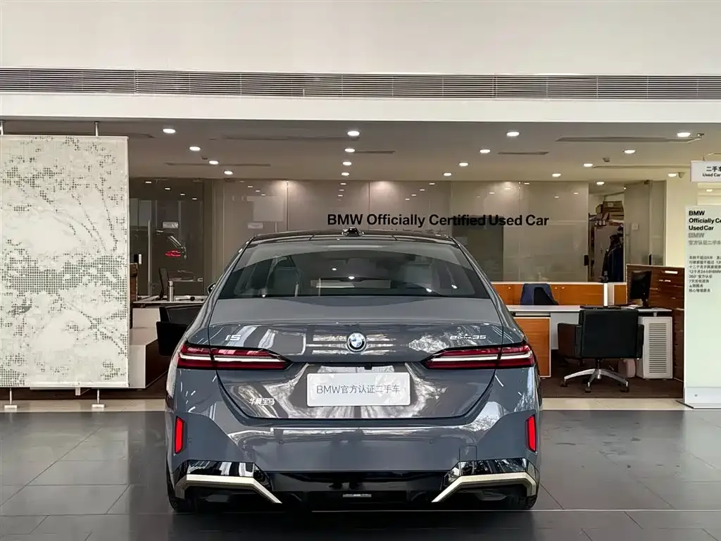 BMW i5 2024 из CN, фото 4