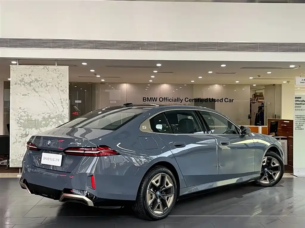 BMW i5 2024 из CN, фото 5