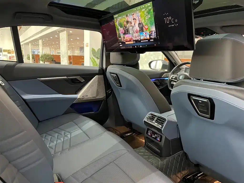 BMW i5 2024 из CN, фото 9