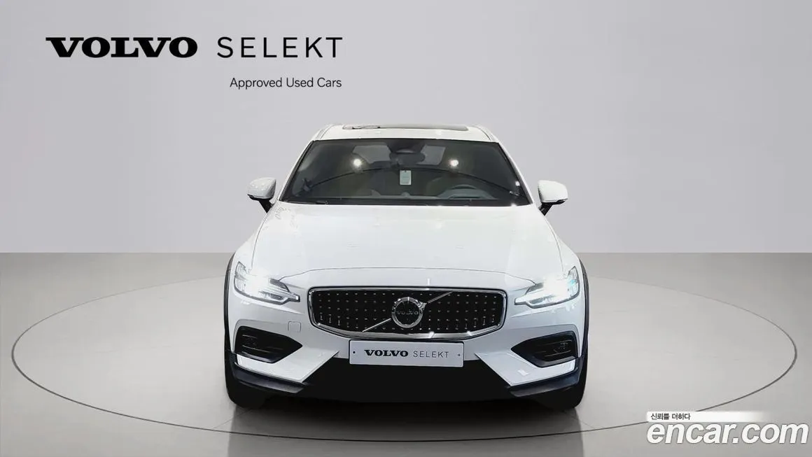 Volvo V60 2025 из KR, фото 3