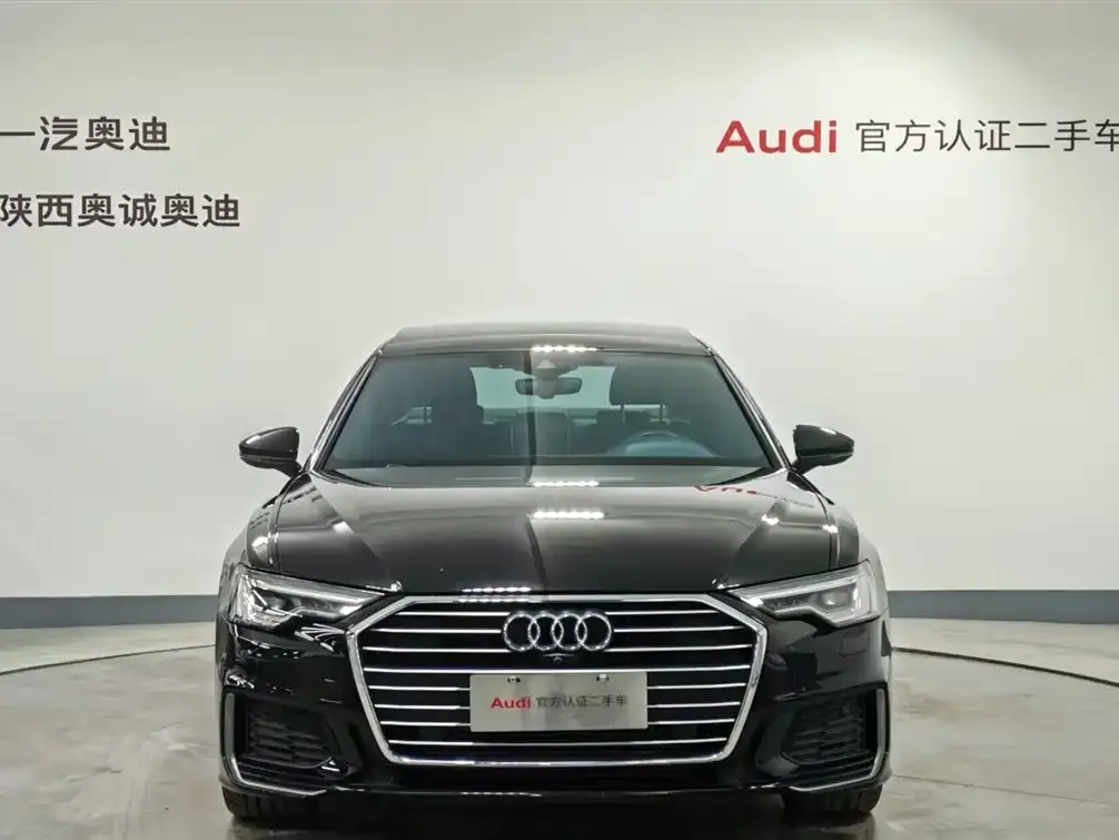 Audi A6L 2022 из CN, фото 2