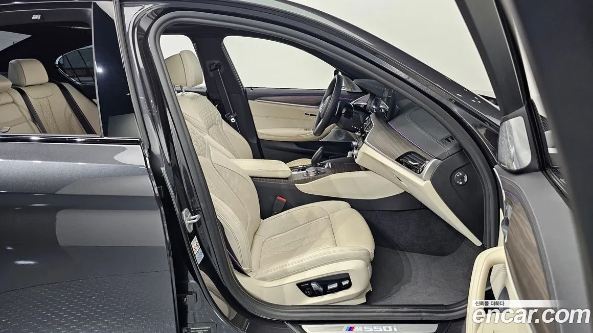 BMW 5-Series 2021 из KR, фото 10