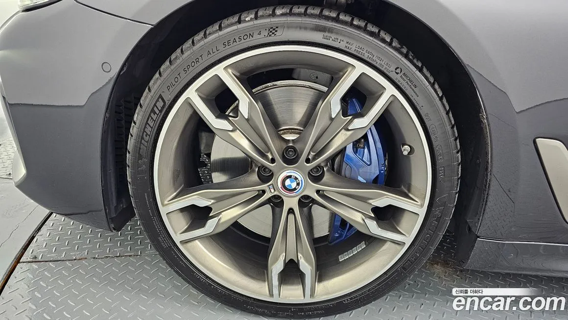 BMW 5-Series 2021 из KR, фото 5
