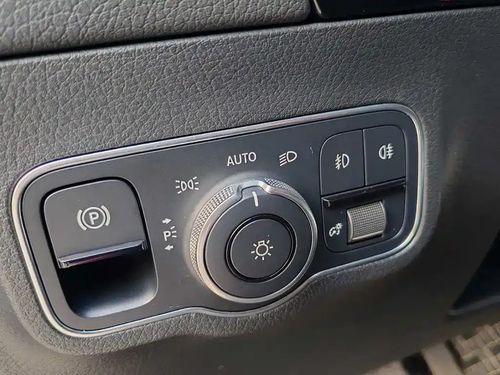 Mercedes-Benz GLA 2021 из CN, фото 10