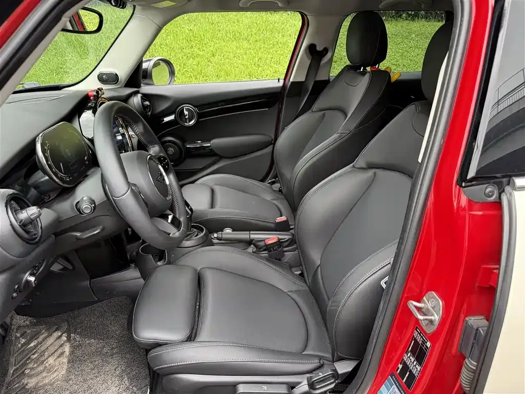 MINI Cooper (3-door) 2021 из CN, фото 8