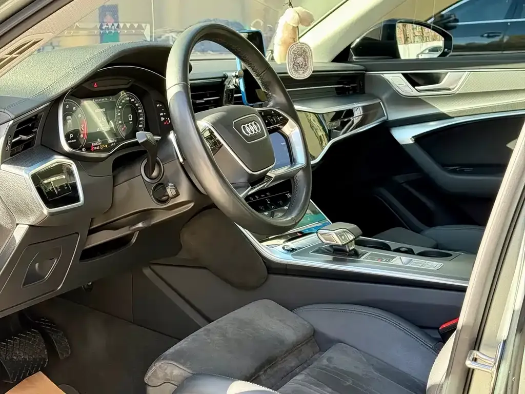 Audi A6 (Import) 2021 из CN, фото 6