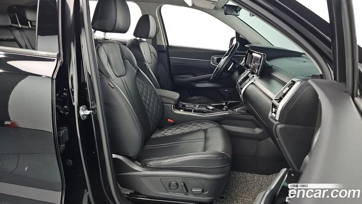 Kia Sorento — фото 10