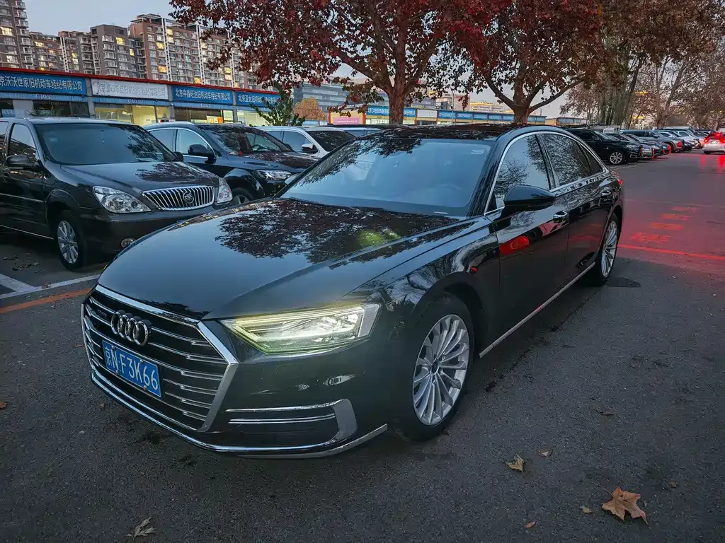 Audi A8 2021 из CN, фото 1
