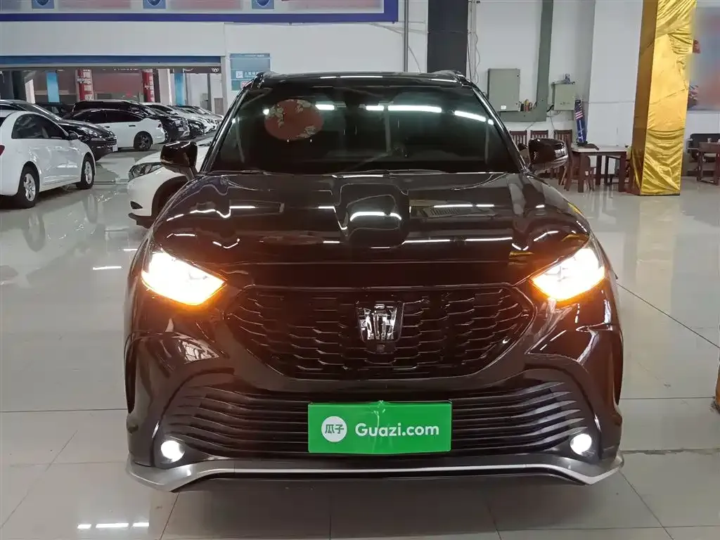 Toyota Crown Kluger 2023 из CN, фото 3