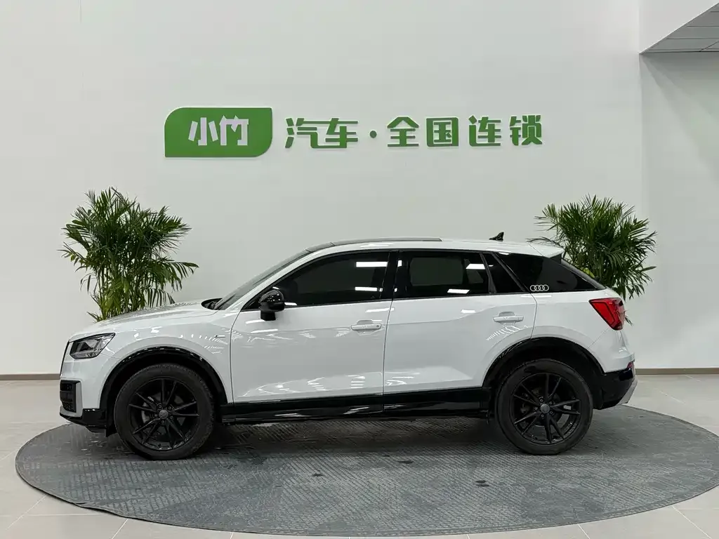 Audi Q2L 2021 из CN, фото 8