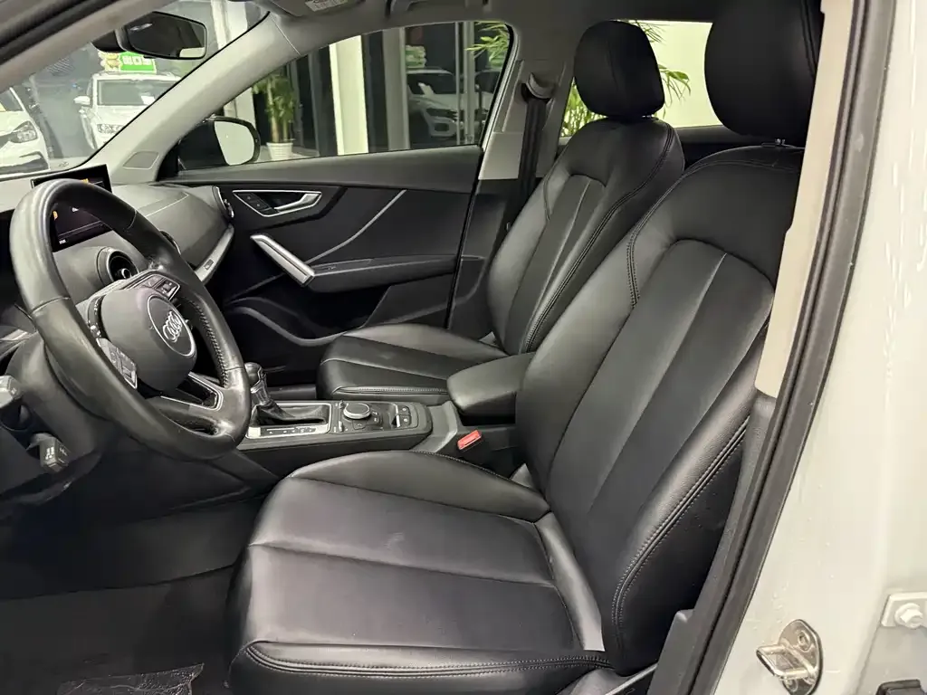 Audi Q2L 2021 из CN, фото 9