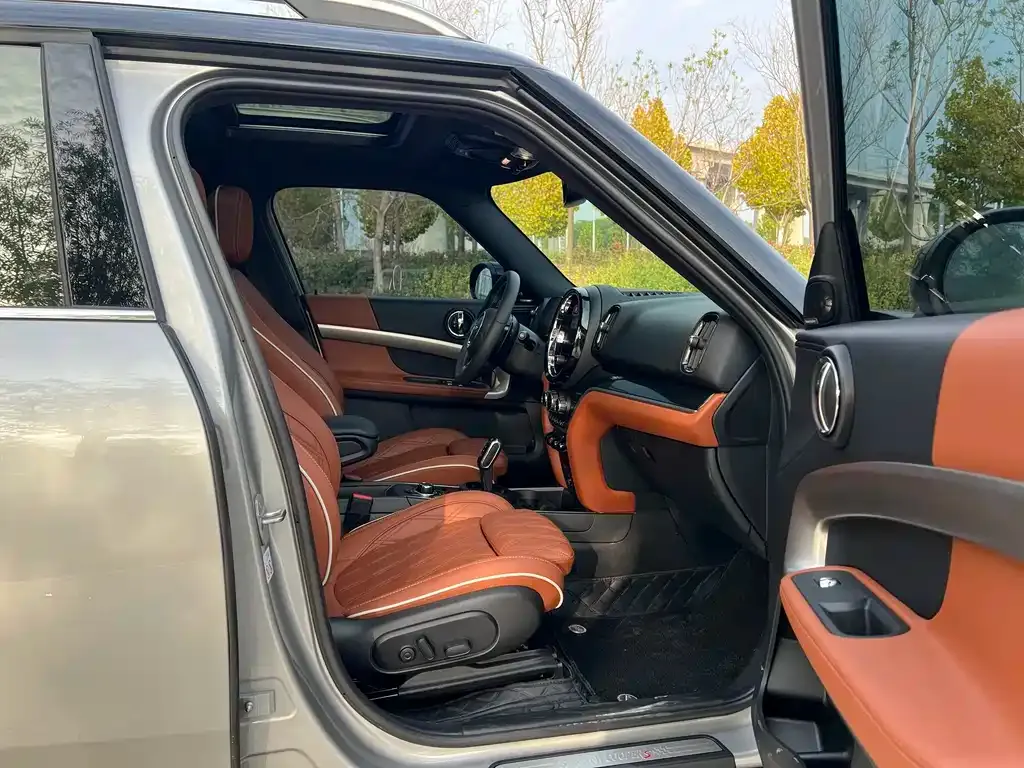 [object Object] Mini Countryman 2023 из CN, фото 6