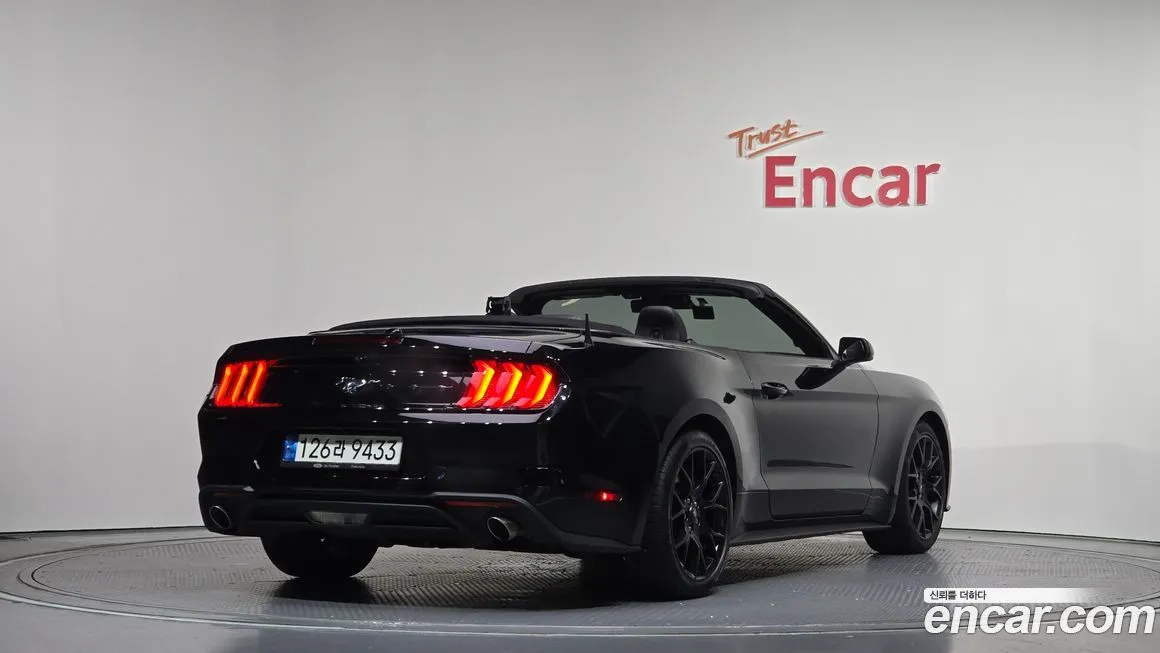 Ford Mustang 2022 из KR, фото 2