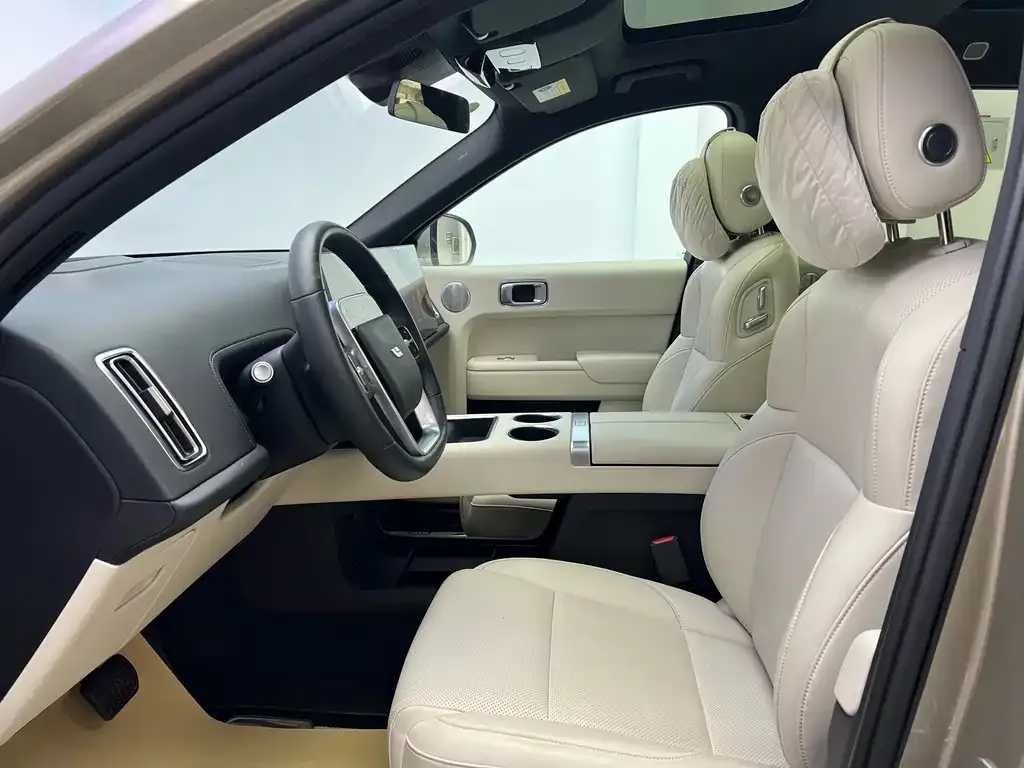 Li Auto L8 2023 из CN, фото 7