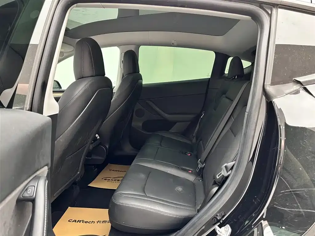 Tesla Model Y 2021 из CN, фото 9