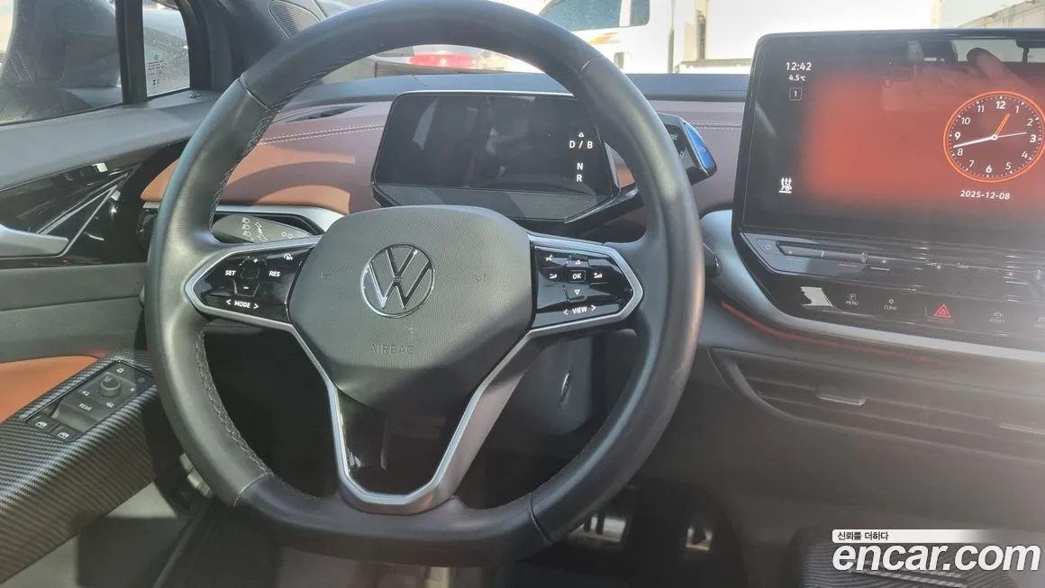 Volkswagen ID.4 2023 из KR, фото 8