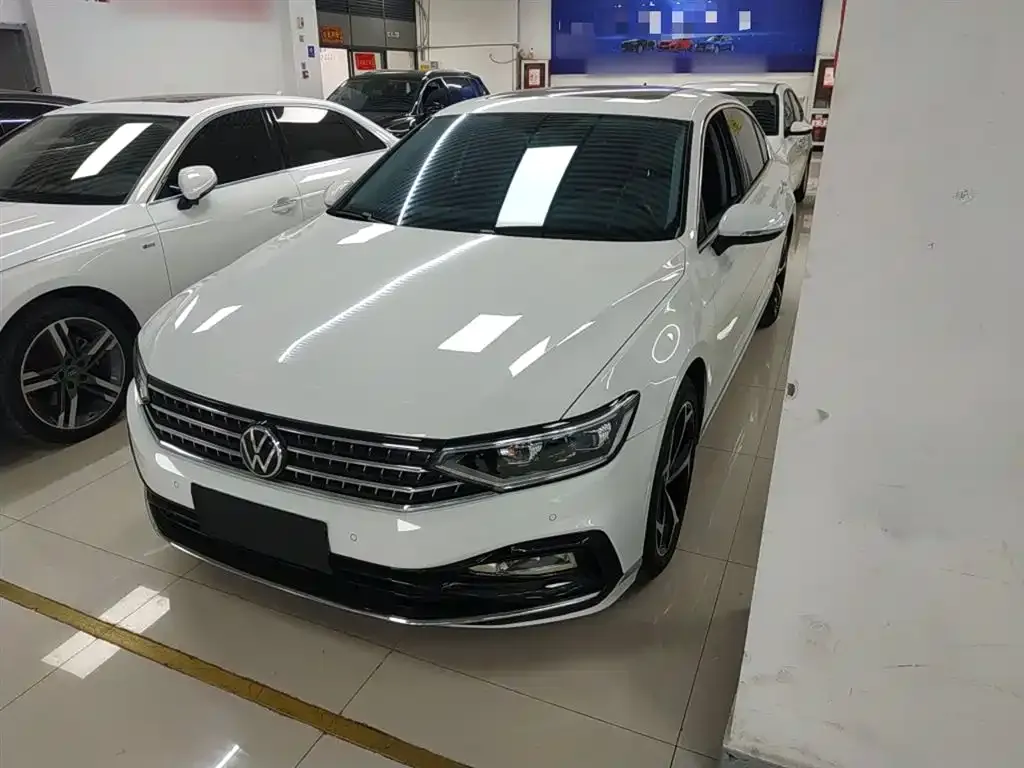 Volkswagen Magotan 2023 из CN, фото 1