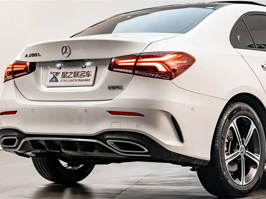 Mercedes-Benz A-Class — фото 8