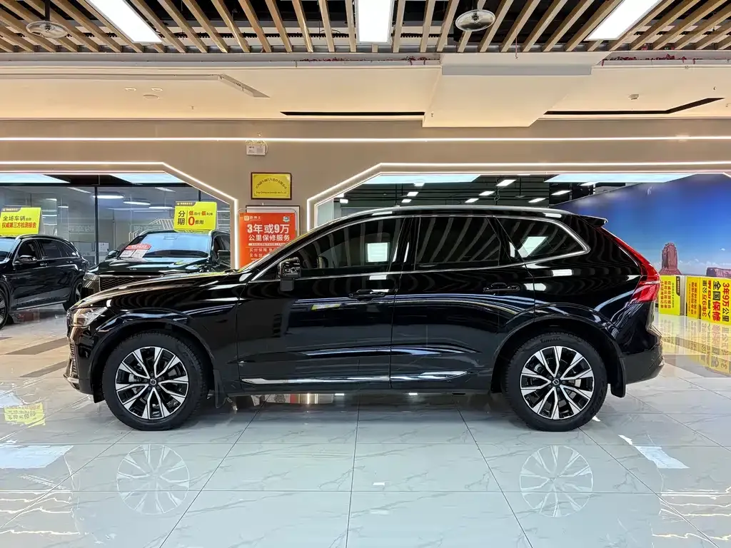 Volvo XC60 — фото 2