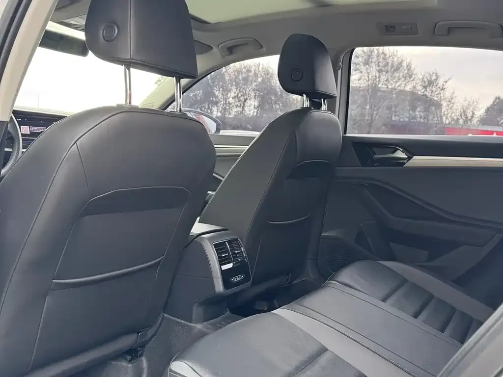 Volkswagen Sagitar 2021 из CN, фото 7