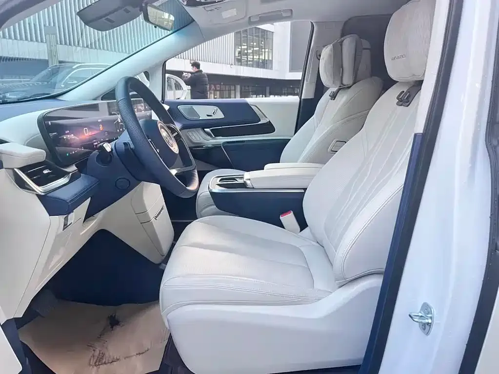 Buick Century 2025 из CN, фото 3