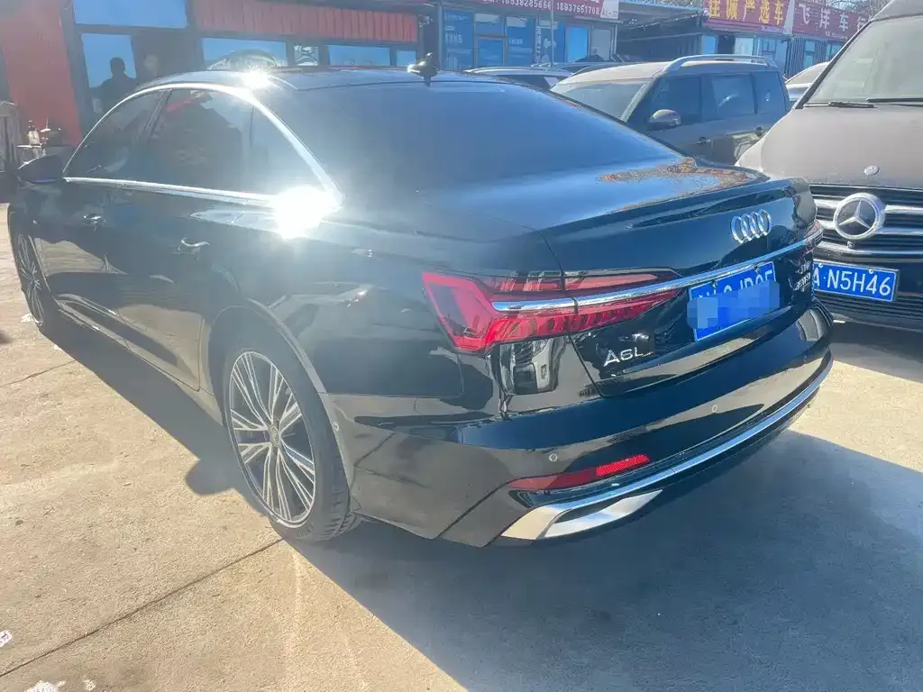 Audi A6L 2023 из CN, фото 7