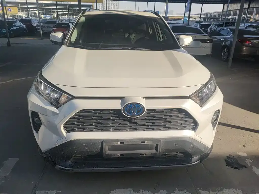 Toyota RAV4 2021 из CN, фото 3