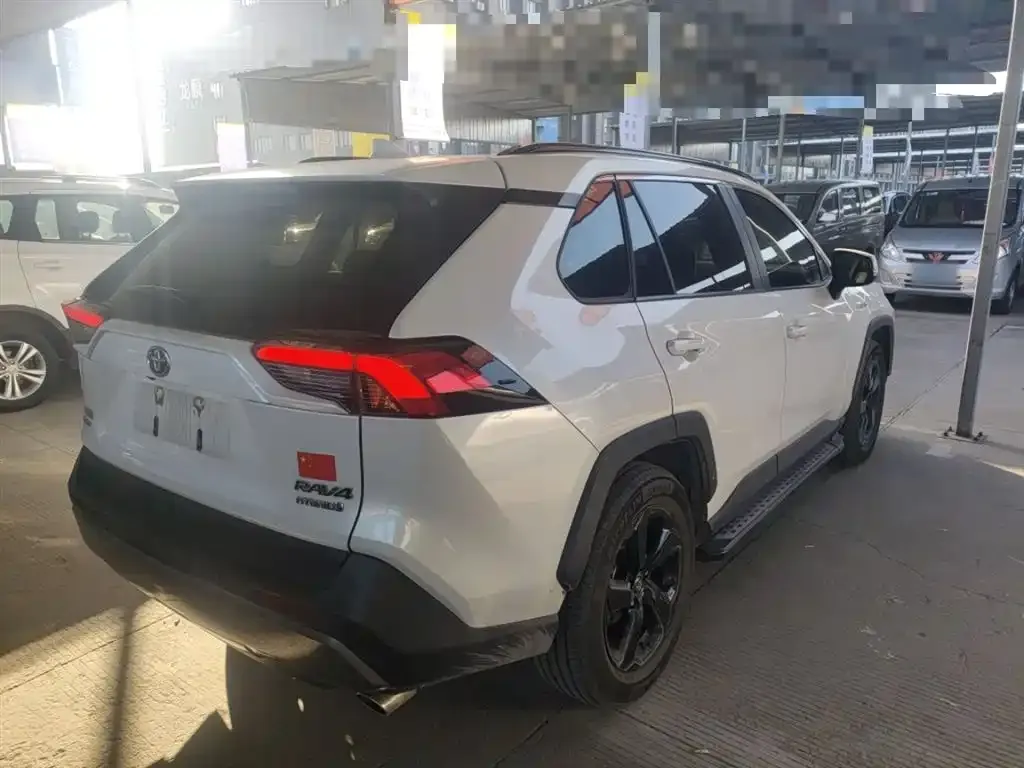 Toyota RAV4 2021 из CN, фото 7