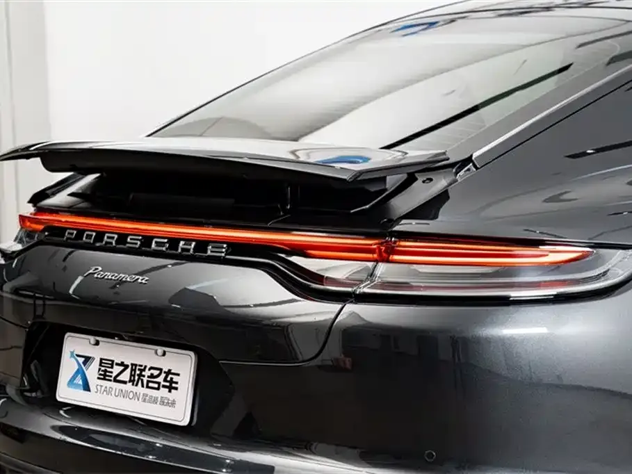 Porsche Panamera — фото 9
