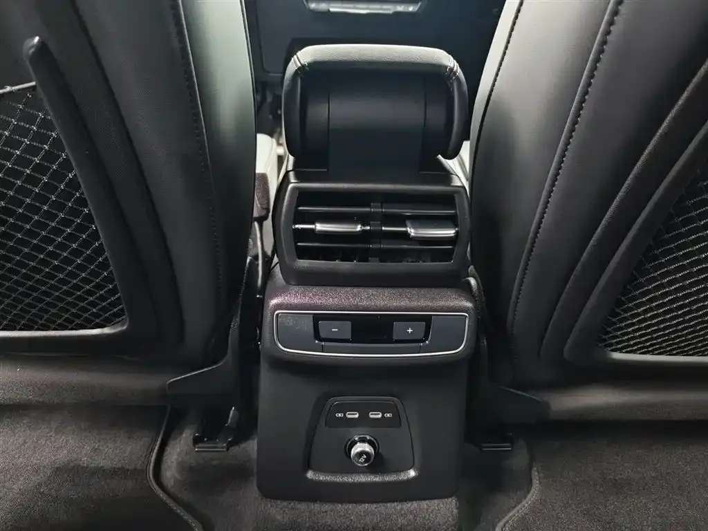 Audi Q4 e-tron 2024 из CN, фото 10