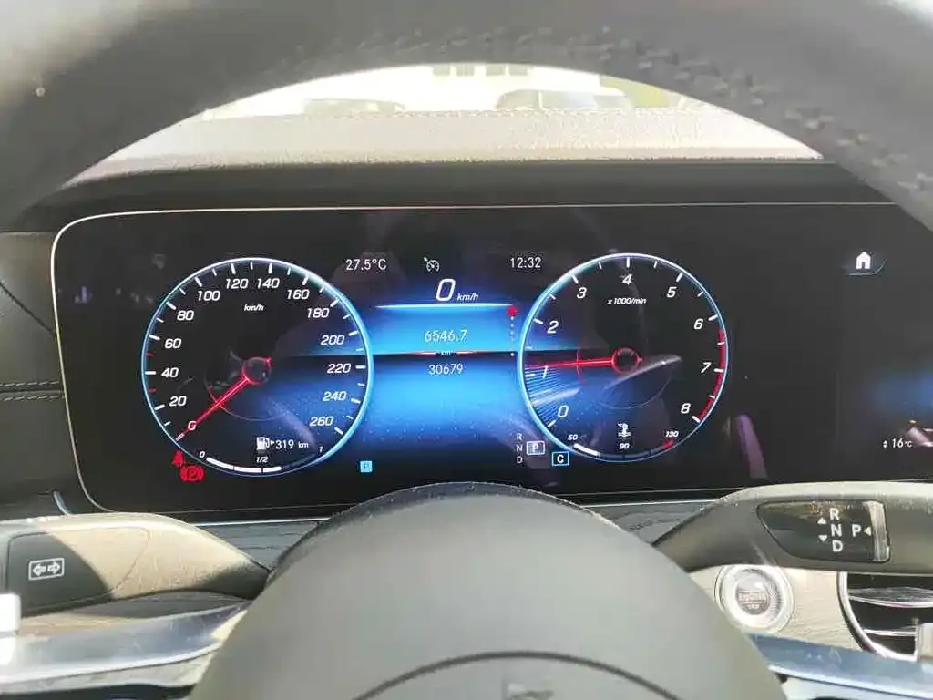 Mercedes-Benz E-Class 2022 из CN, фото 2