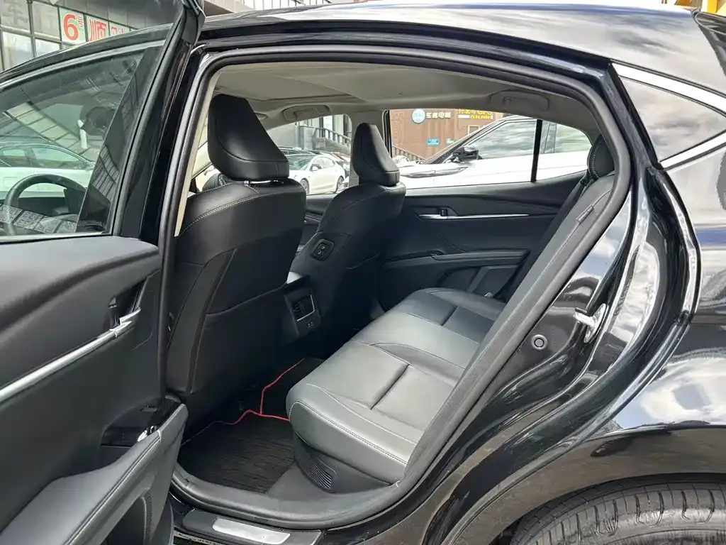 Toyota Camry 2025 из CN, фото 5