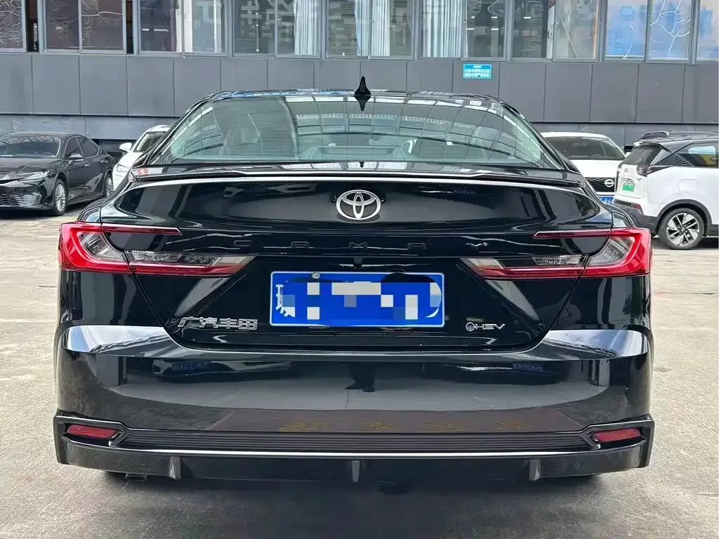 Toyota Camry 2025 из CN, фото 8