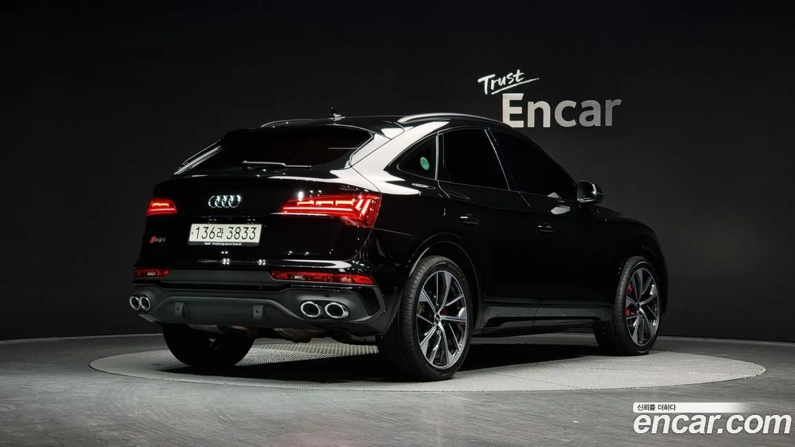 Audi SQ5 2023 из KR, фото 2