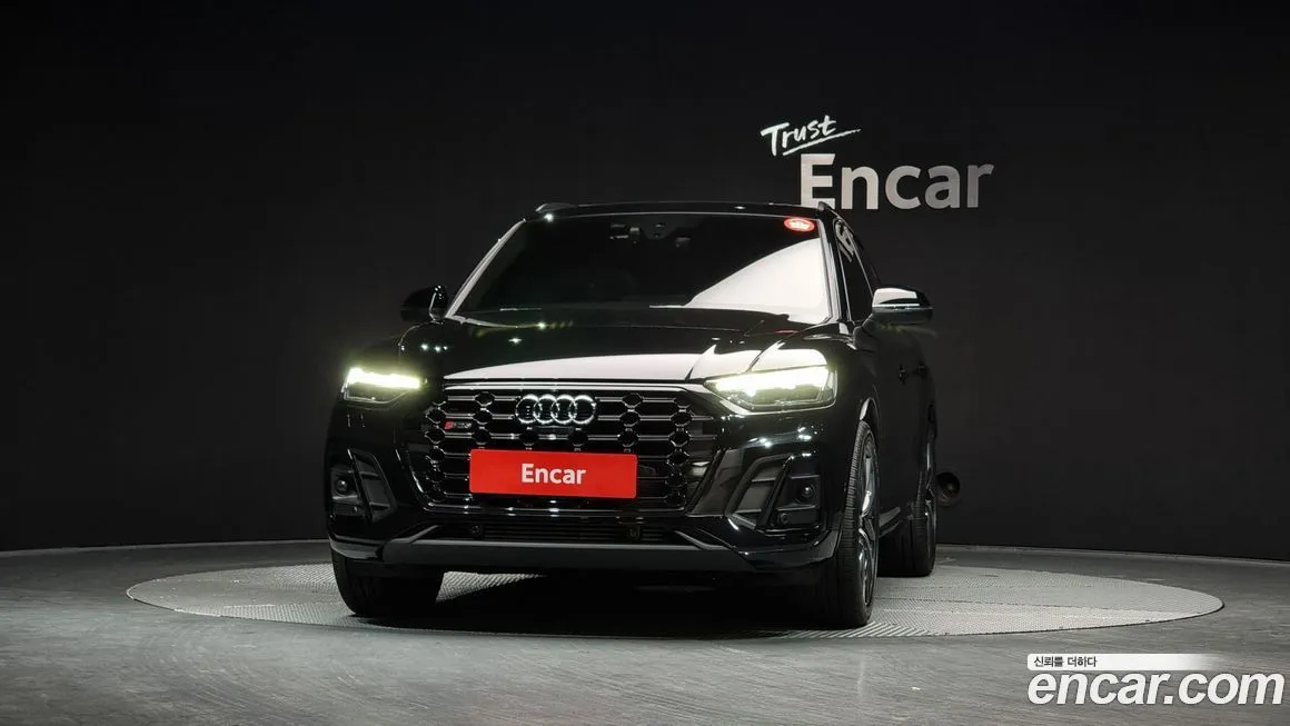 Audi SQ5 2023 из KR, фото 3