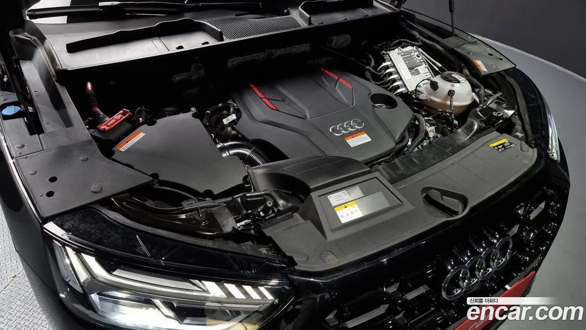 Audi SQ5 2023 из KR, фото 6