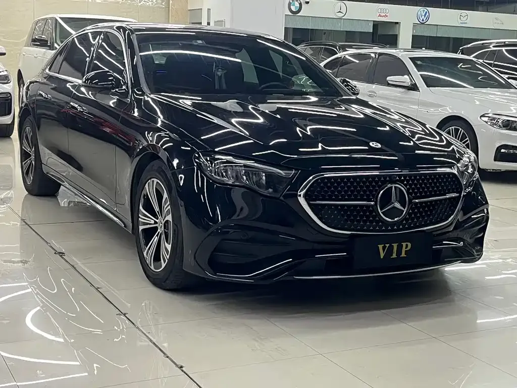 Mercedes-Benz E-Class 2024 из CN, фото 3