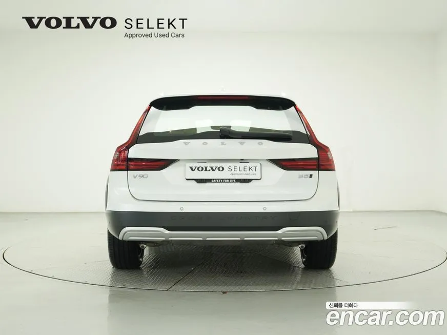 Volvo V90 — фото 3