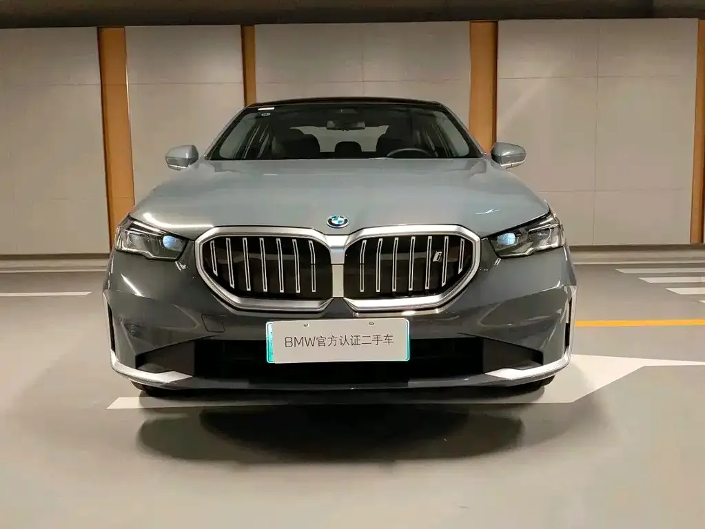 BMW i5 2024 из CN, фото 2